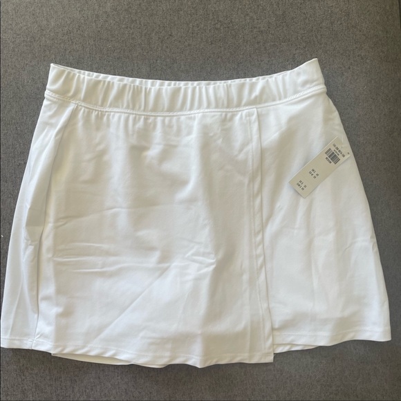 💰3 for $40 💰 Abercrombie & Fitch White Tennis/Golf Skort - Picture 4 of 5